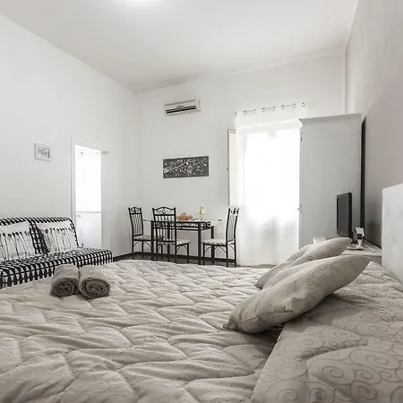 Sleep In Siracusa Апартаменты Сиракузы